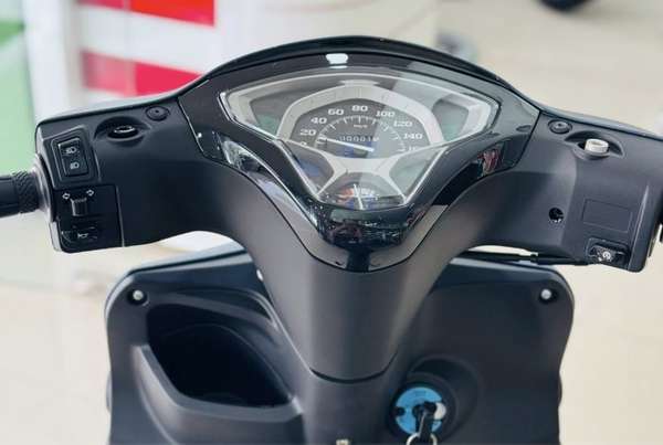 yamaha1.jpg