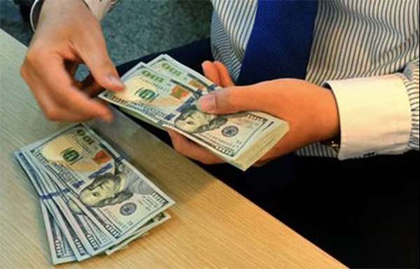 Tỷ giá USD hôm nay 27/10/2024: USD không ngừng mạnh lên, gia tăng áp lực lên đồng tiền khác