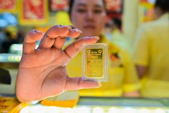 Xử lý nghiêm hoạt động mua bán ngoại tệ, vàng sai quy định trong dịp Tết