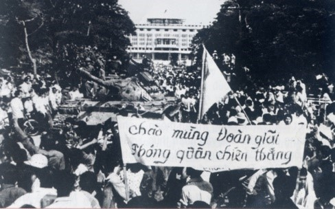 Hân hoan bài ca chiến thắng và hi vọng