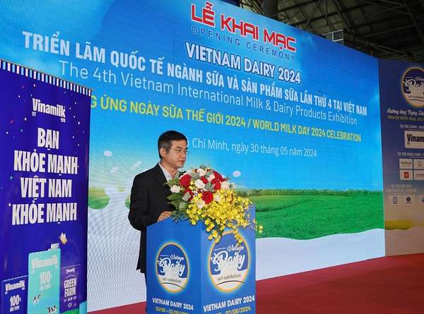 Ông Nguyễn Quang Trí – Giám đốc điều hành Marketing Vinamilk – phát biểu tại sự kiện khai mạc Triển lãm quốc tế ngành sữa và sản phẩm sữa 2024