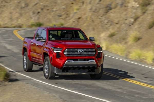 Toyota Tacoma 2024: Bán tải 