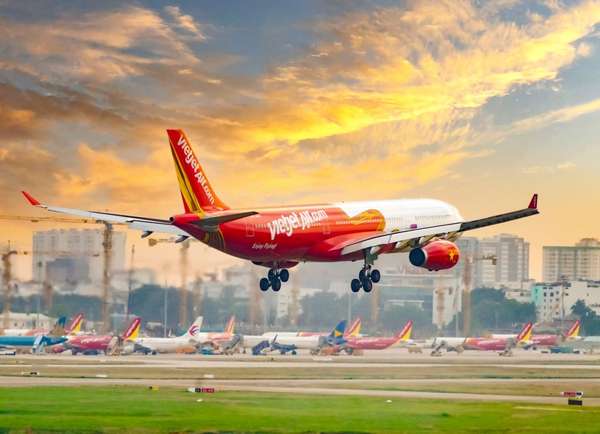 Vietjet Air (VJC) phát hành 2.000 tỷ đồng trái phiếu: Hé lộ chiến lược mở rộng mạng bay toàn cầu