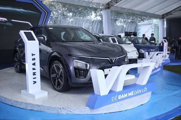 vinfast đổi xe điện