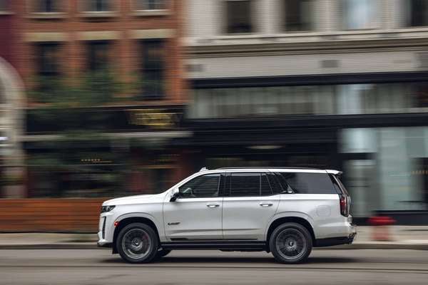 Cadillac Escalade-V H1000 của Hennessey có gì đặc biệt?