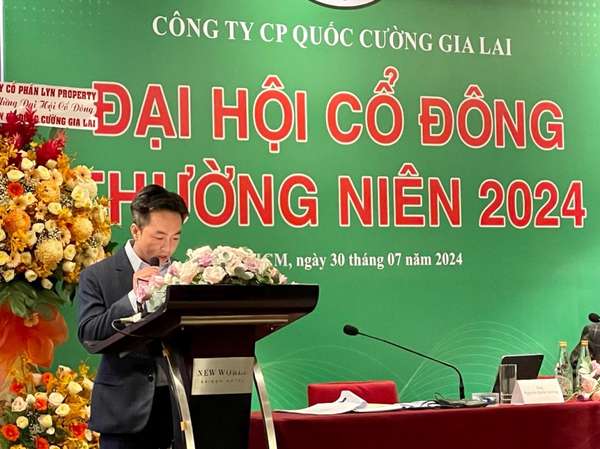 Chứng khoán phiên sáng 30/7: HNG và LDG được giải cứu, QCG và HBC trái chiều