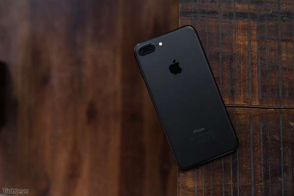Một mẫu iPhone giá chỉ hơn 2 triệu mà thiết kế cùng hiệu năng 