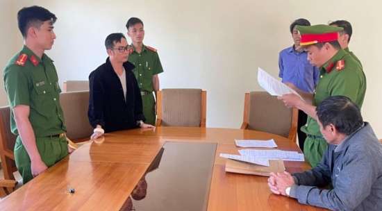 Lâm Đồng: Bắt giam đối tượng chặt phá hơn 2.200 cây atiso vì tranh chấp đất đai