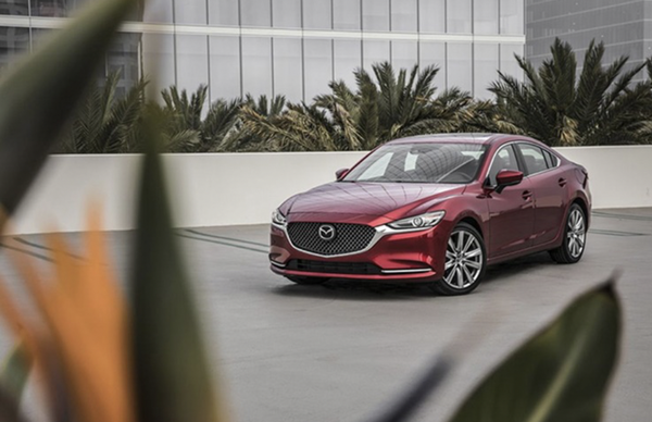 Mazda6 có giá mềm, thiết kế đẹp mắt, nhiều trang bị hiện đại