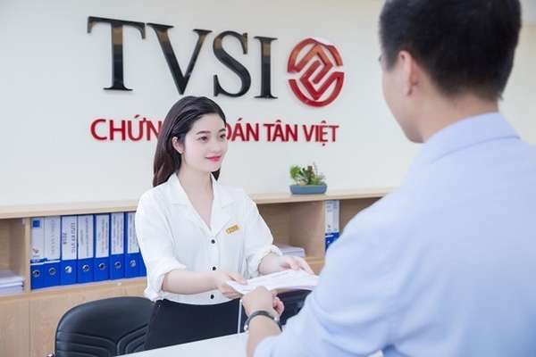 chungkhoantanviet1.jpg