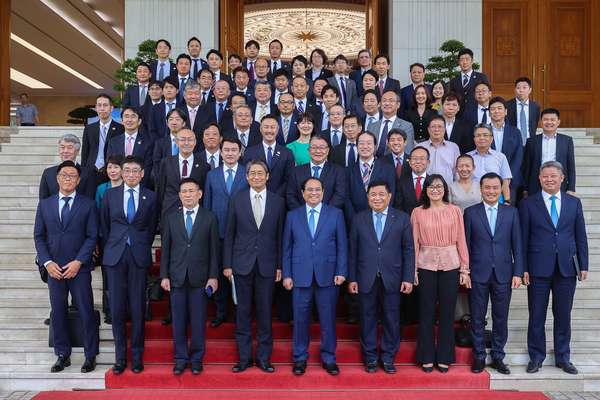 Thủ tướng: Giải quyết dứt điểm vướng mắc, phát huy hiệu quả cao nhất các dự án hợp tác với Nhật Bản- Ảnh 9. Thủ tướng: Giải quyết dứt điểm vướng mắc, phát huy hiệu quả cao nhất các dự án hợp tác với Nhật Bản- Ảnh 9.