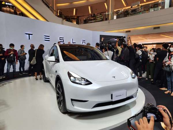 Đánh bại xe Toyota, Tesla Model Y là vua doanh số toàn cầu trong năm 2023