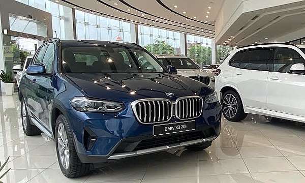 BMW X3 giảm giá mạnh, đi kèm gói bảo dưỡng miễn phí