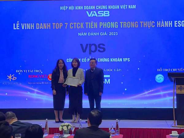 VASB vinh danh 7 công ty chứng khoán dẫn đầu về thực hành ESG