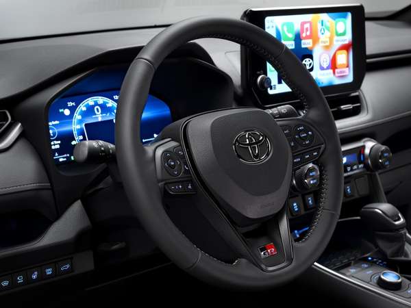 Toyota RAV4 2023 trình làng với thiết kế đậm chất thể thao, giá từ 1,8 tỷ đồng