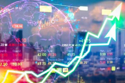 Dòng tiền bắt đáy giúp VN-Index bật tăng, nhóm công nghệ và bất động sản dẫn sóng