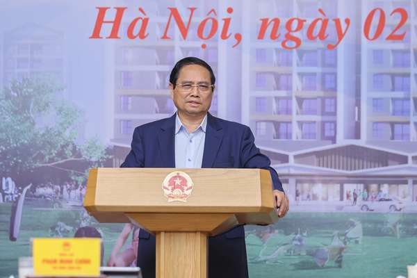 Thủ tướng: Triển khai ngay cơ chế đặc thù với nhà ở xã hội; lập Quỹ nhà ở quốc gia trong tháng 6- Ảnh 1.