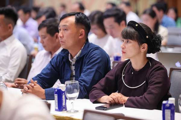 Thủ tướng: Có chính sách ưu tiên, nguồn lực ưu tiên, tín dụng ưu tiên với vùng đồng bào dân tộc thiểu số và miền núi- Ảnh 9. Thủ tướng: Có chính sách ưu tiên, nguồn lực ưu tiên, tín dụng ưu tiên với vùng đồng bào dân tộc thiểu số và miền núi- Ảnh 9.