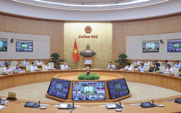 Đẩy nhanh tiến độ, hoàn thành cao nhất các mục tiêu phát triển kinh tế-xã hội năm 2025- Ảnh 2.