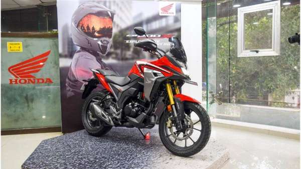 Lên kệ mẫu xe máy 2023 Honda CB200X, giá chỉ 43 triệu đồng