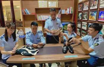 Siết kỷ luật công vụ, nâng cao hiệu quả chống buôn lậu, hàng giả