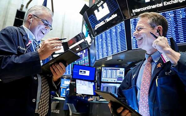 Chứng khoán Mỹ khởi sắc, S&P 500 lên cao nhất kể từ tháng 2