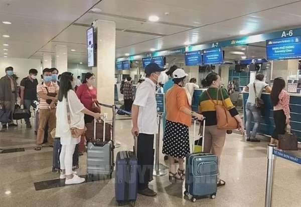 TP. Hồ Chí Minh: Thêm 6 đại diện doanh nghiệp bị tạm hoãn xuất cảnh