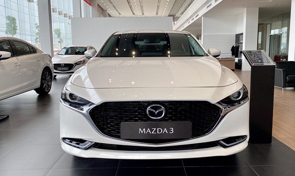 Bảng giá xe Mazda 3 mới nhất ngày 10/12: Ưu đãi “khủng” cuối năm, Kia K3 “lặng thinh”