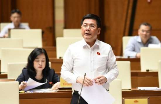 Bộ trưởng Bộ Công Thương: Thường xuyên đôn đốc, tháo gỡ vướng mắc cho nhiệt điện Long Phú 1