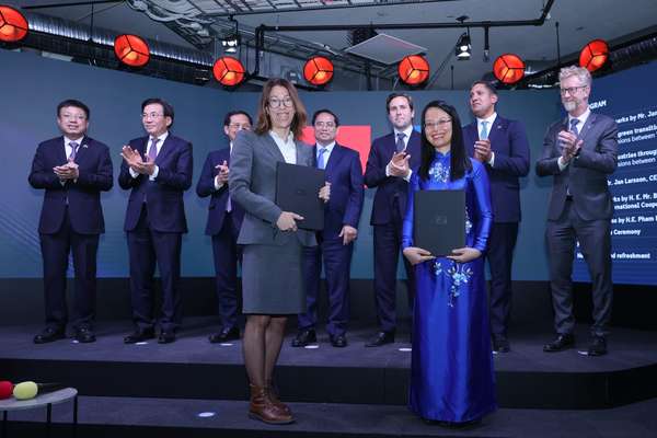 Thủ tướng kỳ vọng làn sóng đầu tư mới từ Thụy Điển vào Việt Nam- Ảnh 15. Thủ tướng kỳ vọng làn sóng đầu tư mới từ Thụy Điển vào Việt Nam- Ảnh 15.