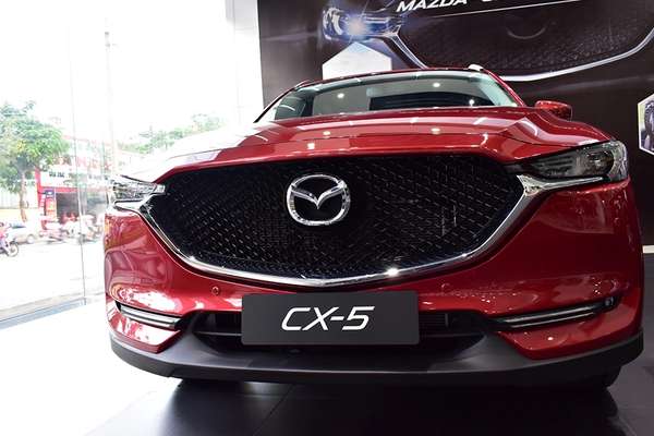 Giá niêm yết và lăn bánh Mazda CX-5 tháng 7/2023