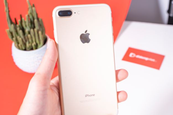 iPhone 7 Plus mất giá thê thảm cuối năm 2023: Của rẻ vẫn là 