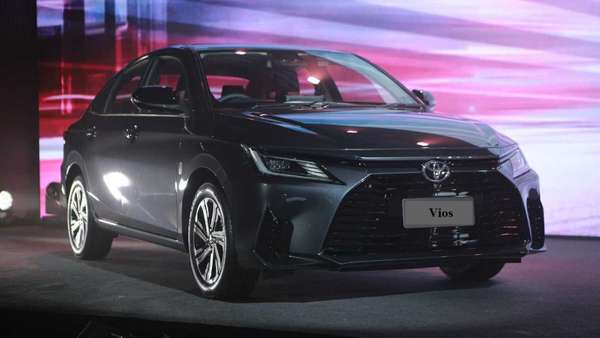 Toyota Vios Hybrid 2024 sắp ra mắt 