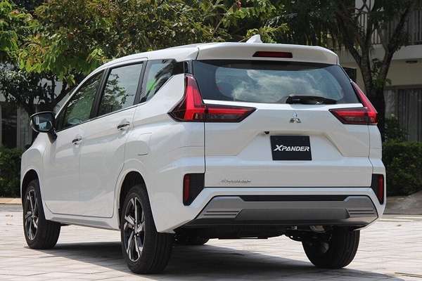 Trong tầm giá 600 triệu, chọn Mitsubishi Xpander hay Hyundai Stargazer?