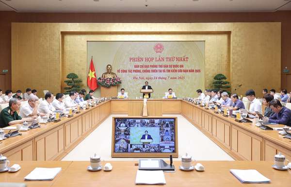 Thủ tướng: Tạo đột phá về năng lực phòng chống thiên tai, lập phương án sơ tán đến từng hộ dân- Ảnh 3. Thủ tướng: Tạo đột phá về năng lực phòng chống thiên tai, lập phương án sơ tán đến từng hộ dân- Ảnh 3.