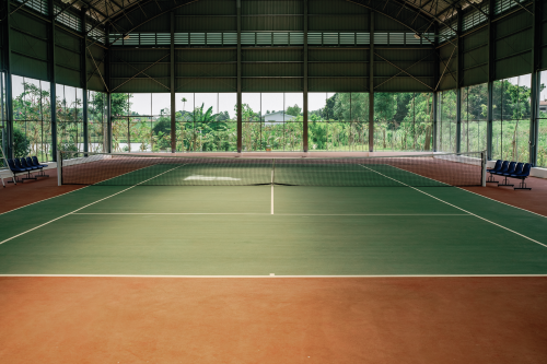 Sân Tennis được thiết kế theo đúng tiêu chuẩn quốc gia