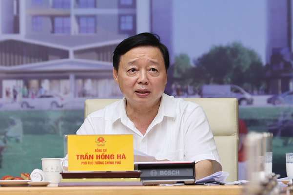 Thủ tướng: Triển khai ngay cơ chế đặc thù với nhà ở xã hội; lập Quỹ nhà ở quốc gia trong tháng 6- Ảnh 4.
