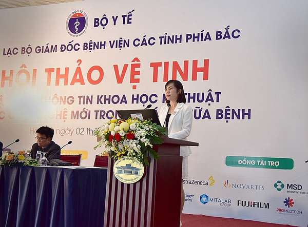 Đại diện VietinBank tham luận tại Hội nghị