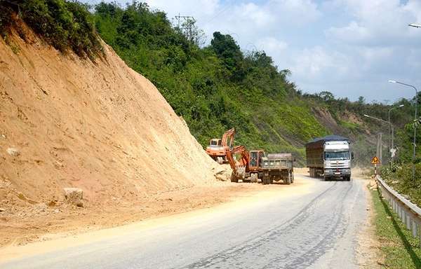 Lạng Sơn đẩy nhanh tiến độ dự án Lộc Bình - Đình Lập, nâng cấp tuyến quốc lộ 4B