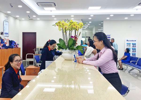 Gửi 100 triệu đồng tại Sacombank kỳ hạn 3 tháng nhận lãi bao nhiêu tiền?