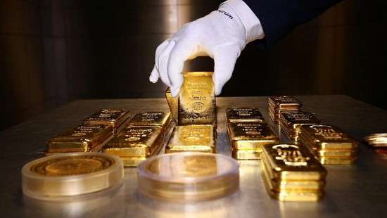 Giá vàng lập đỉnh mới, vàng SJC sắp chạm mốc 86 triệu đồng/lượng