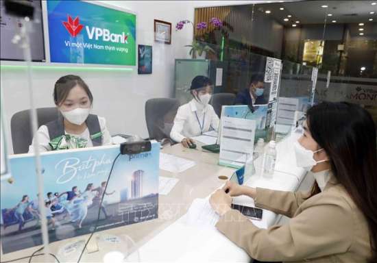 Vì sao nhiều ngân hàng muốn "nạp thêm" công ty chứng khoán?