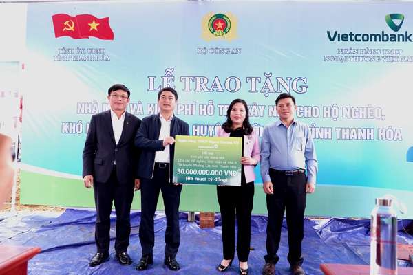 20241009_vietcombank-voi-cong-tac-asxh-giai-doan-2020-2024_anh-4.jpg