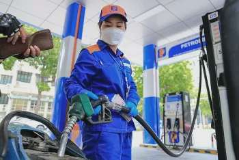 Dự báo giá xăng dầu đảo chiều tăng trong kỳ điều hành ngày mai 15/5