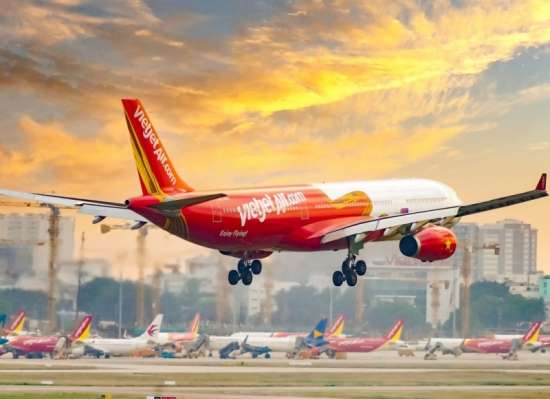 Vietjet Air (VJC) phát hành 2.000 tỷ đồng trái phiếu: Hé lộ chiến lược mở rộng mạng bay toàn cầu