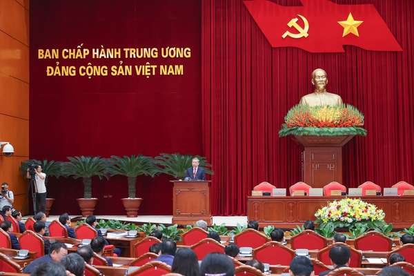 Hội nghị Trung ương 11: Hội nghị lịch sử, bàn về những quyết sách lịch sử- Ảnh 2.