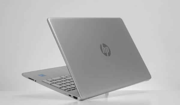 Laptop HP 15s: Sang, xịn mà lại rẻ, đúng chuẩn "gu" của sinh viên