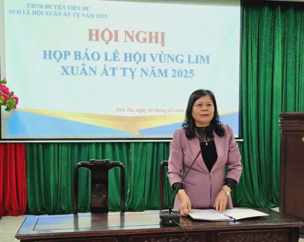 Bắn pháo hoa tại Lễ hội vùng Lim năm 2025