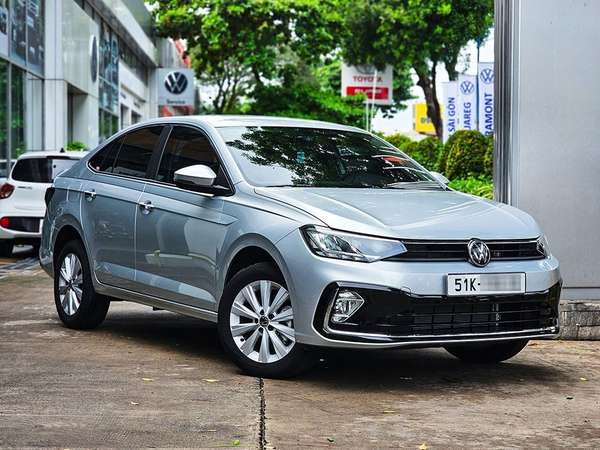Volkswagen bản Virtus và Polo: Giá lăn bánh mới nhất cuối tháng 9/2023