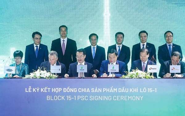 Lễ ký kết hợp đồng